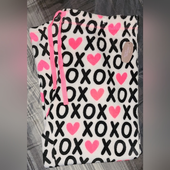 Plus size pajamas pants - Picture 2 of 3